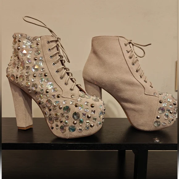 Jeffrey Campbell Shoes Jeffrey Campbell Beige Ankle Boots With